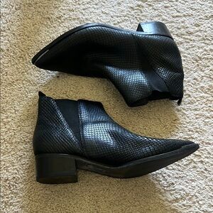 Marc Fisher Ltd Ankle Bootie